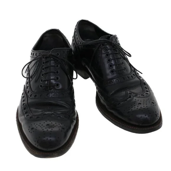 Louis Vuitton | Shoes | Louis Vuitton Wing Tip Medallio